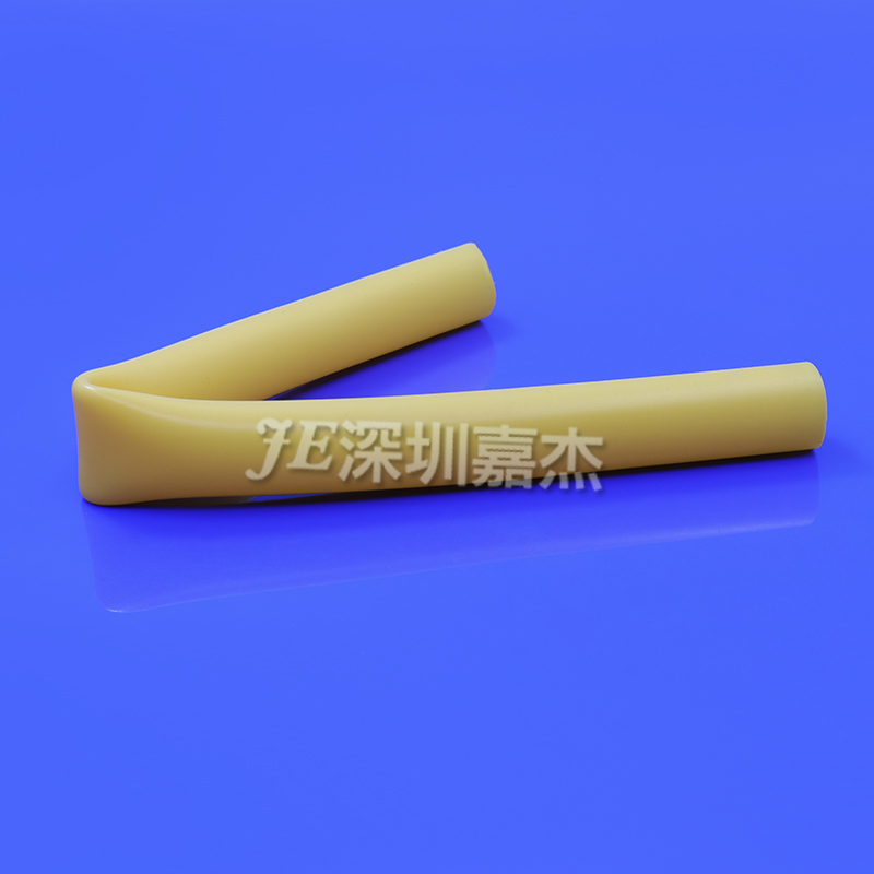 大鸡巴肏骚逼高清双色硅胶管